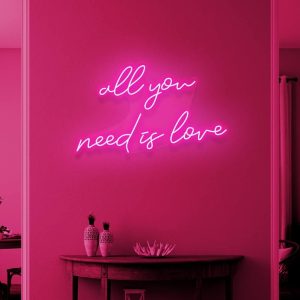 Pink neon skilt All you need is love