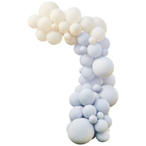 Pastel blå/lyseblå/creme ballon guirlande sæt med balloner