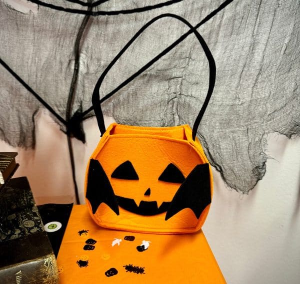 Græskar “trick or treat” pose