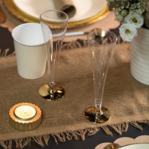 Guld gardin til baren Guld gardin til baren