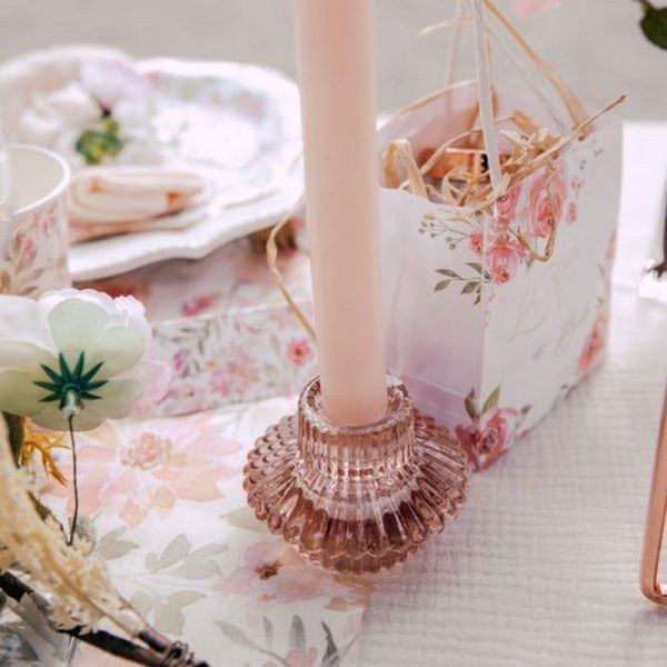 Rosa lysestage Rosa lysestage