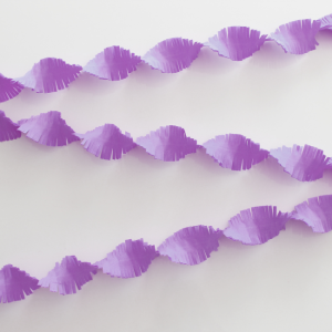 Lys lilla crepe papir guirlande