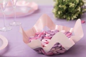 Lyserød/transparent stor bølget plast skål (candybar)