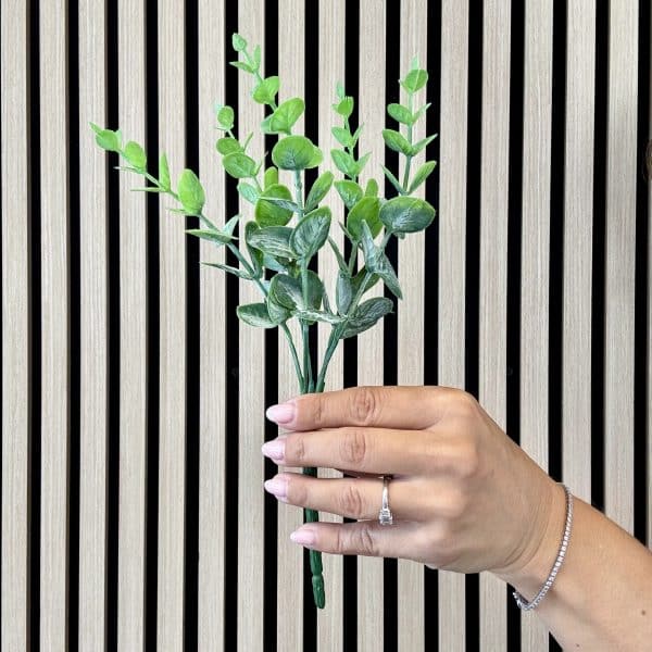 Kunstig eukalyptus gren