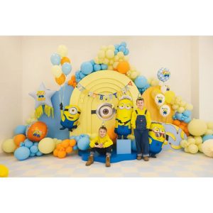 Minions® “happy birthday” banner